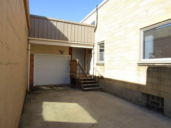 941 N Washington St, Janesville, WI 53548